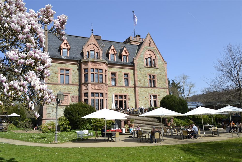 Schlosshotel Rettershof Kelkheim Exterior foto